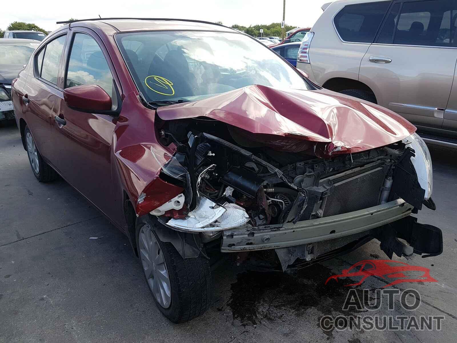 NISSAN VERSA 2017 - 3N1CN7AP0HL867046
