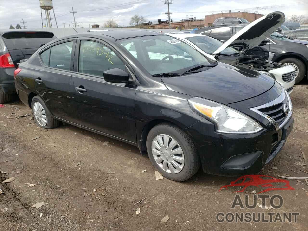 NISSAN VERSA 2017 - 3N1CN7AP4HL807867