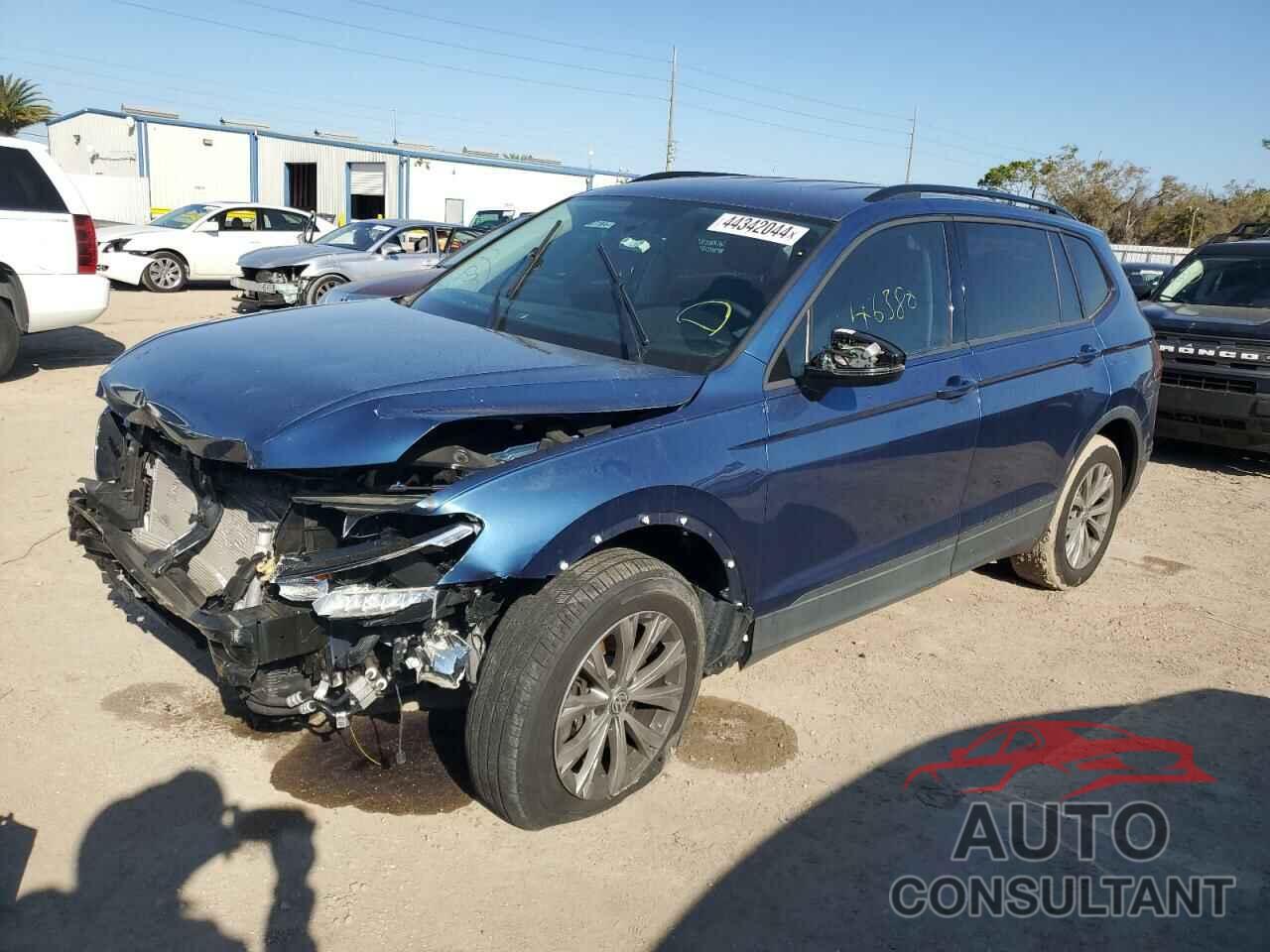 VOLKSWAGEN TIGUAN 2018 - 3VV1B7AXXJM105180