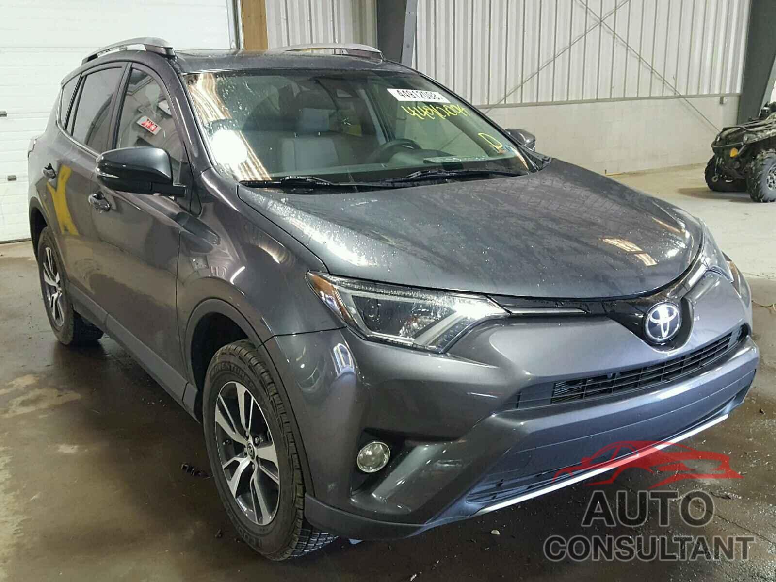 TOYOTA RAV4 XLE 2017 - 2T3RFREV5HW650674