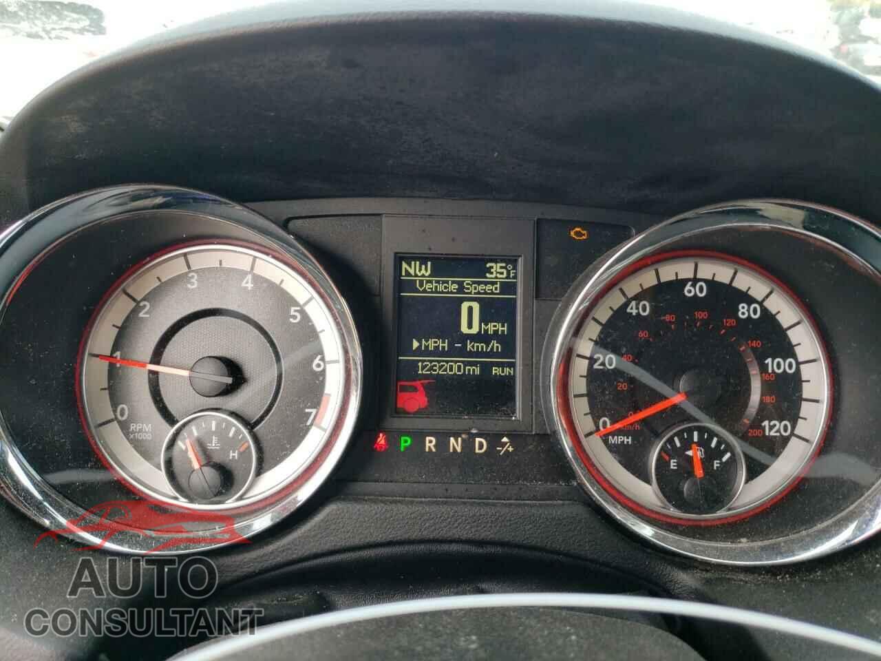 DODGE CARAVAN 2016 - 2C4RDGEG1GR310457