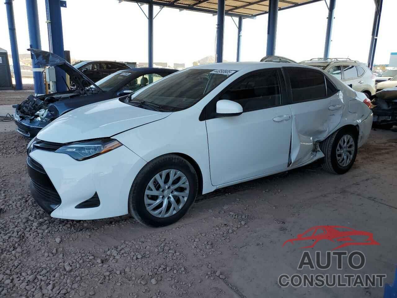 TOYOTA COROLLA 2019 - 5YFBURHE1KP879633