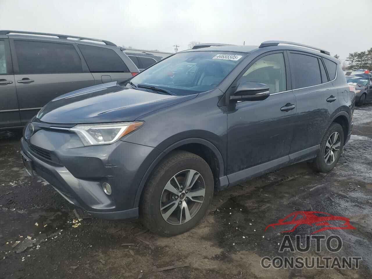 TOYOTA RAV4 2017 - JTMRFREV7HD200831