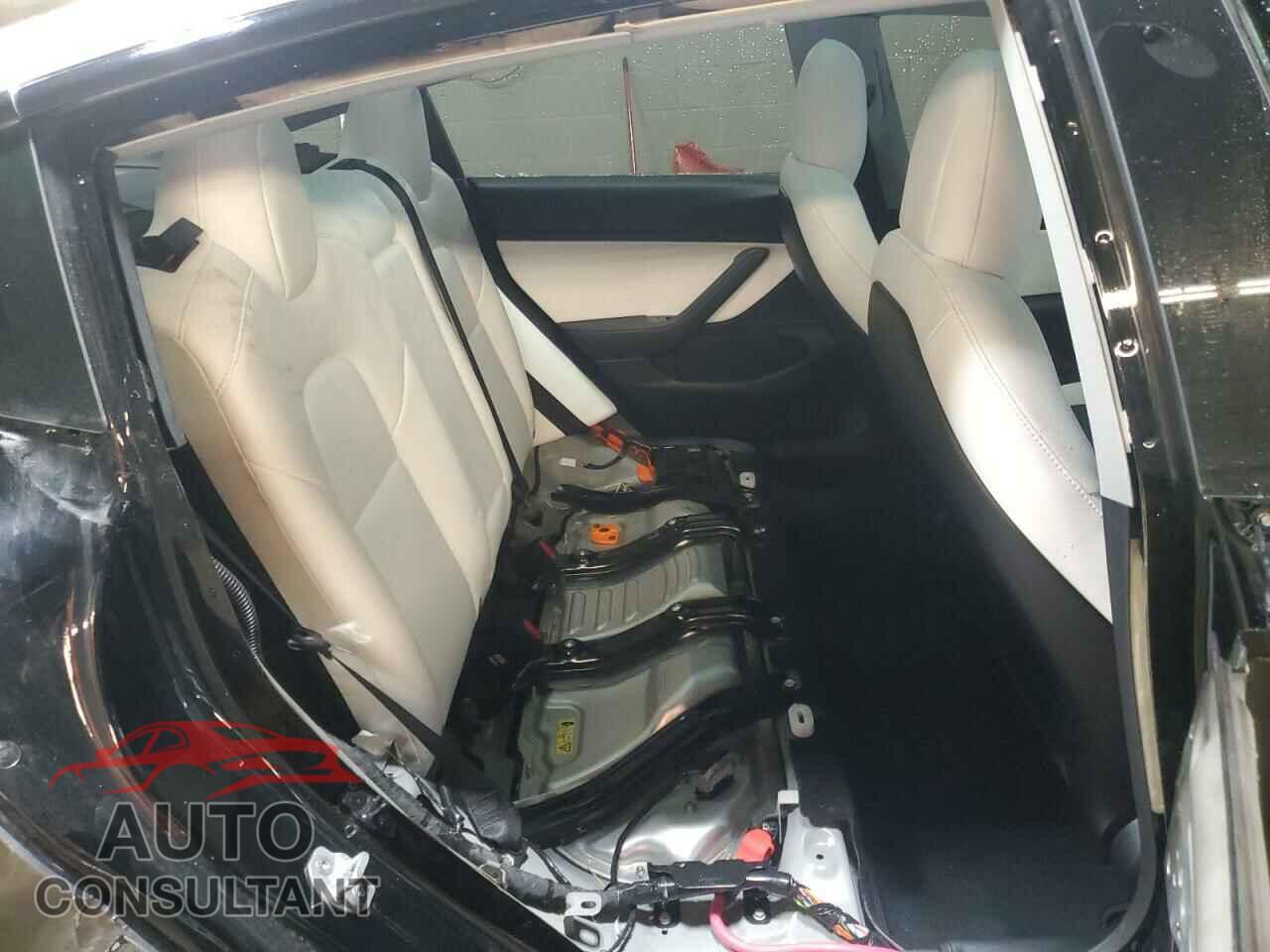 TESLA MODEL 3 2020 - 5YJ3E1ECXLF742399