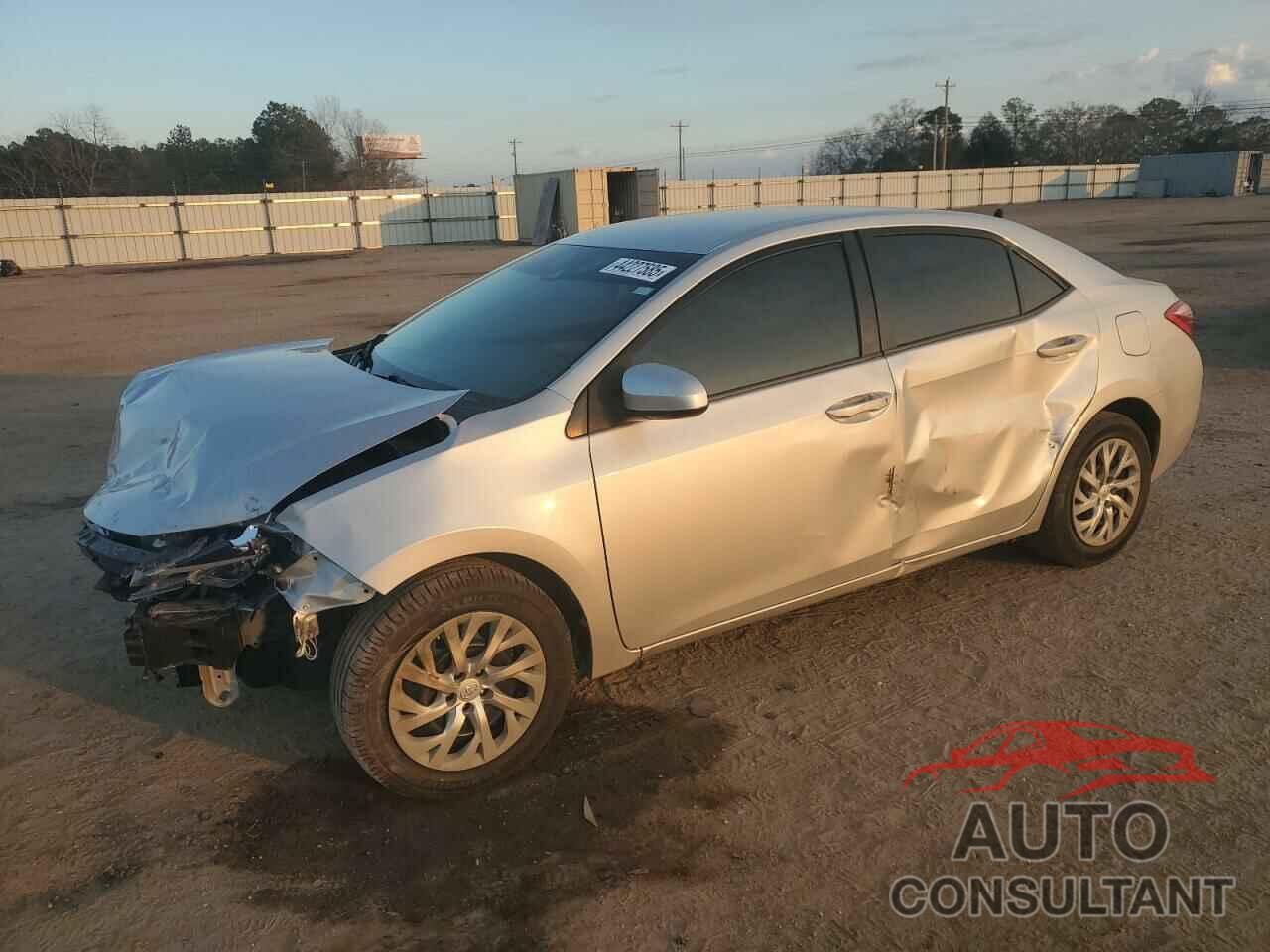 TOYOTA COROLLA 2019 - 2T1BURHE2KC203935