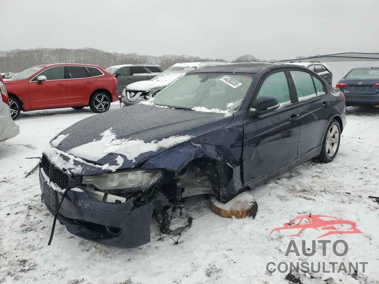 BMW 3 SERIES 2013 - WBA3B5C51DF593606