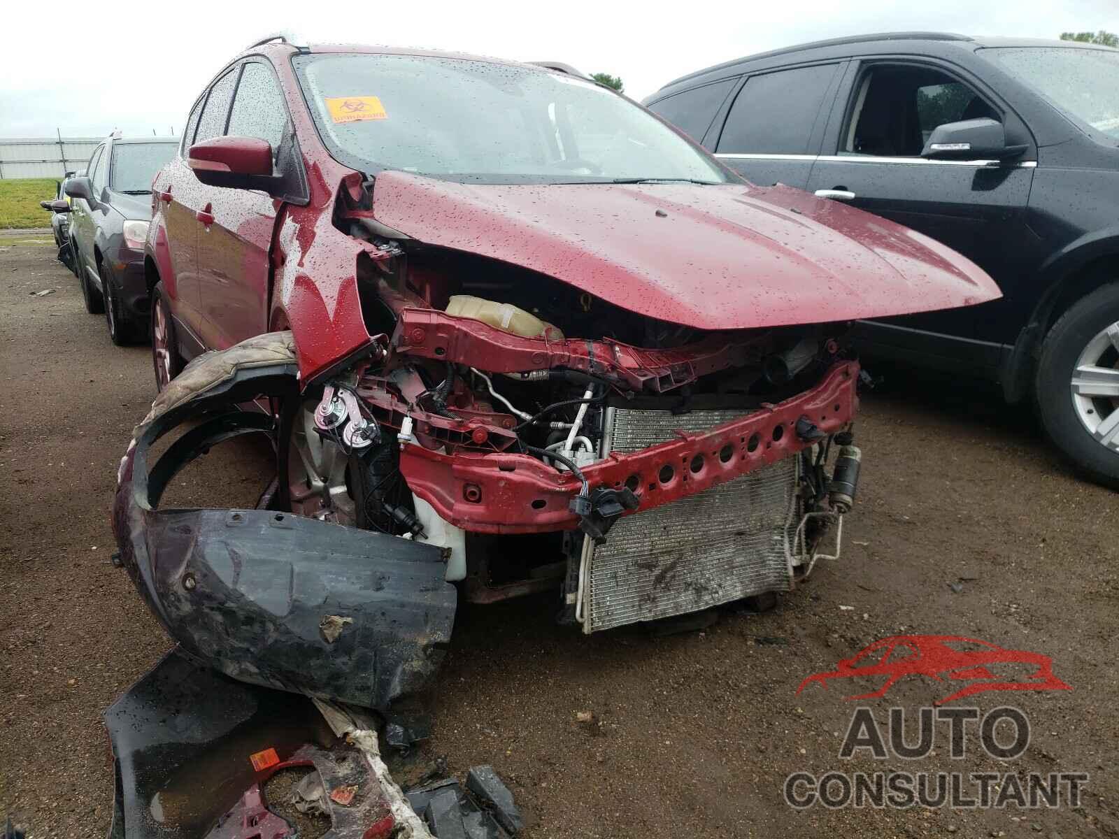 FORD ESCAPE 2016 - 1FMCU9J9XGUB46567