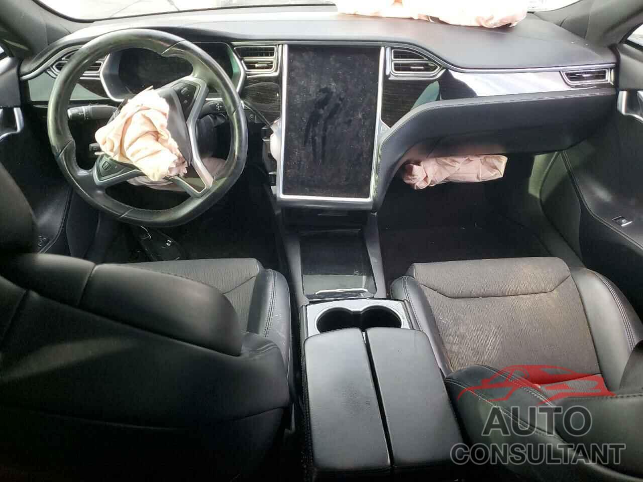 TESLA MODEL S 2017 - 5YJSA1E15HF218686