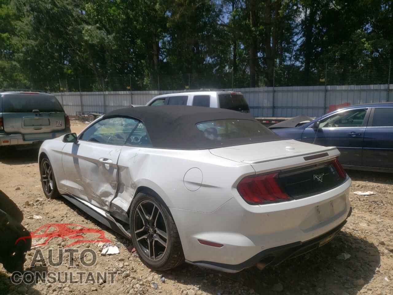 FORD MUSTANG 2020 - 1FATP8UHXL5134261