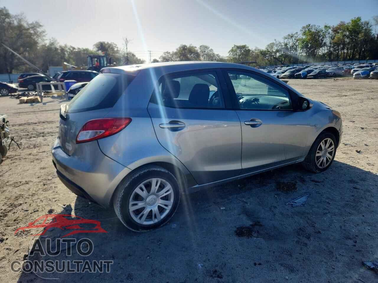 MAZDA 2 2013 - JM1DE1KY6D0166802