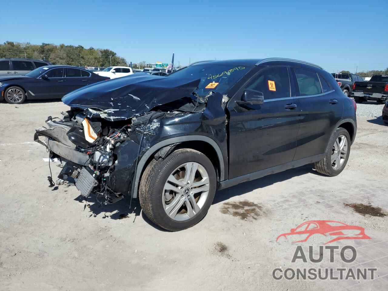 MERCEDES-BENZ GLA-CLASS 2019 - WDCTG4GBXKU005767