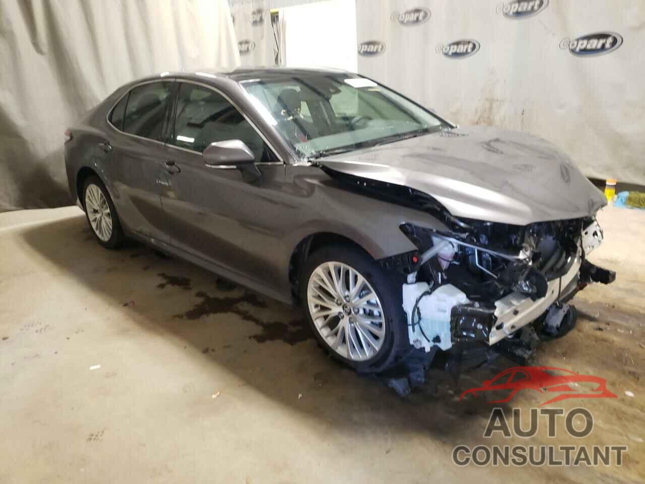 TOYOTA CAMRY 2019 - 4T1B11HK7KU780782