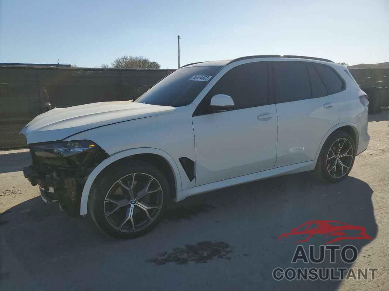 BMW X5 2024 - 5UX13EU01R9V03093
