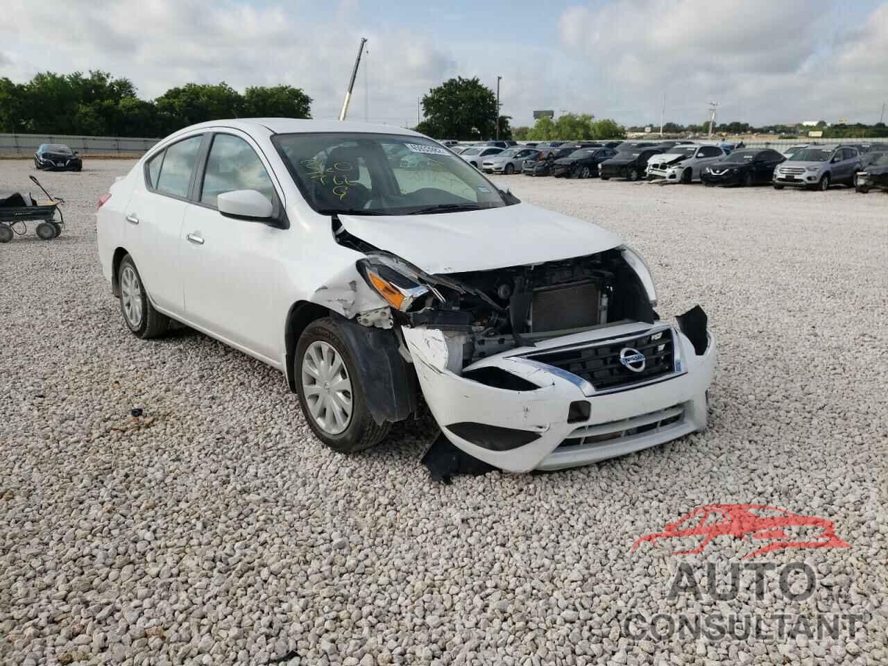 NISSAN VERSA 2017 - 3N1CN7AP2HL897181