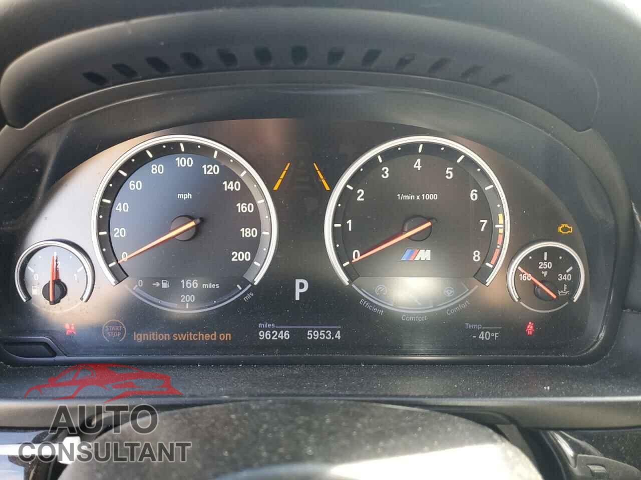 BMW M5 2013 - WBSFV9C50DC773250