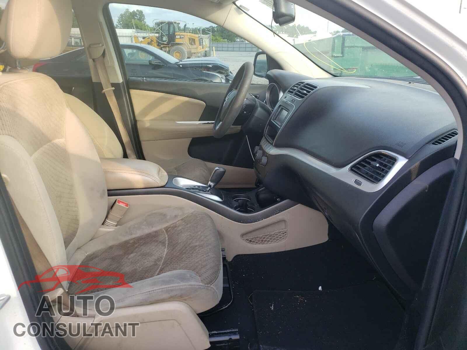 DODGE JOURNEY 2017 - 3C4PDCAB4HT638027