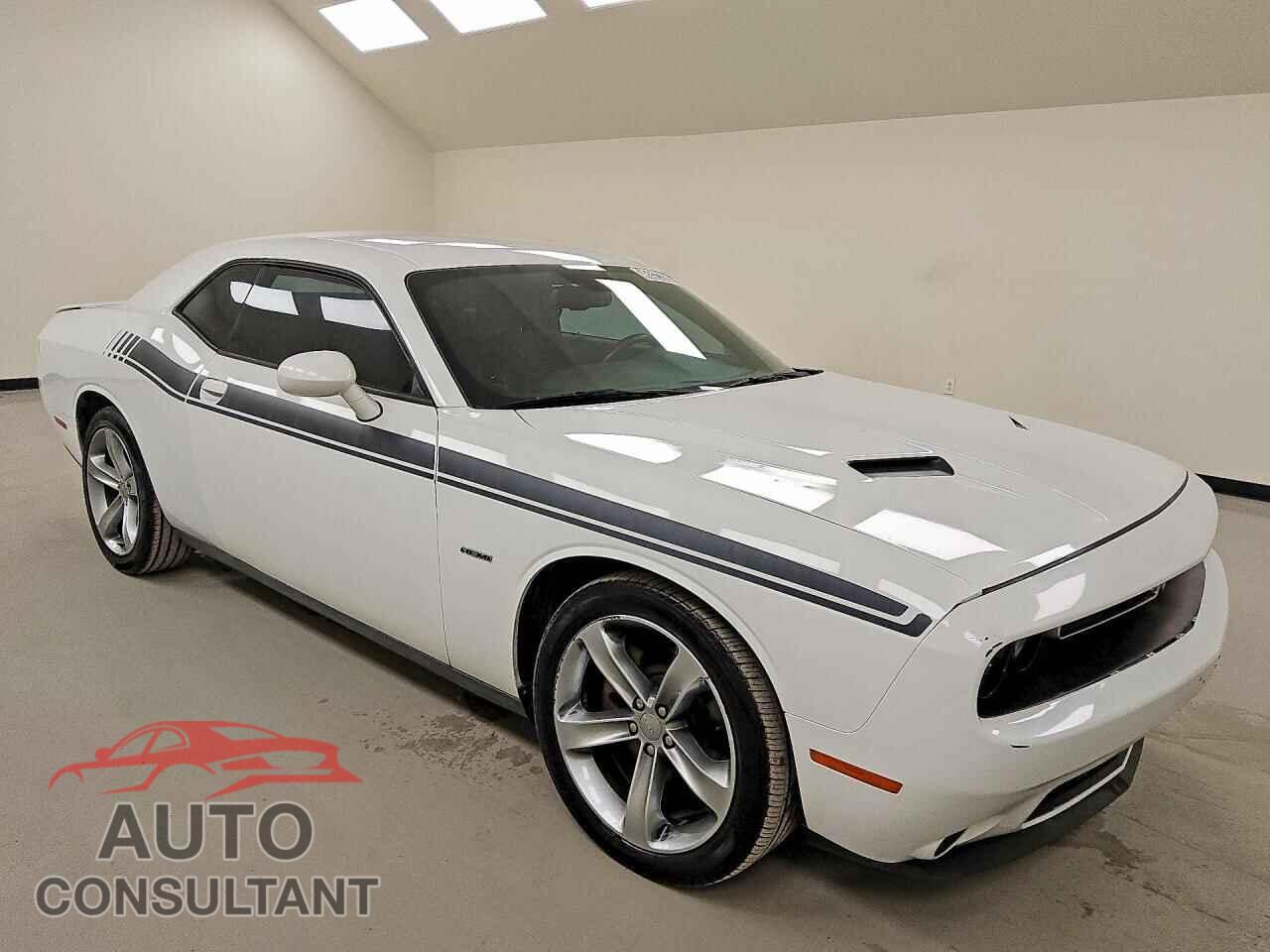 DODGE CHALLENGER 2015 - 2C3CDZAT1FH702660
