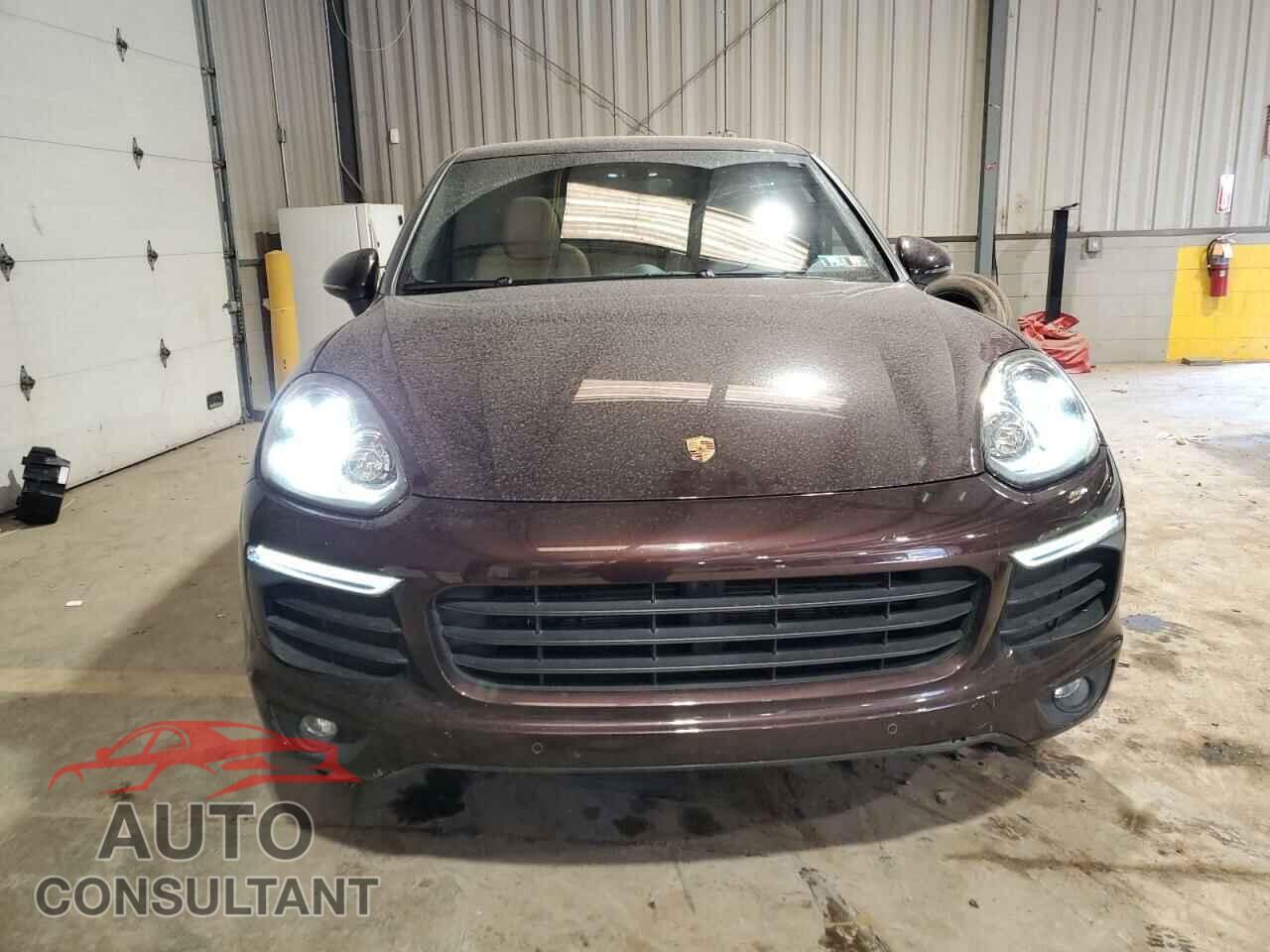 PORSCHE CAYENNE 2017 - WP1AA2A26HKA88001