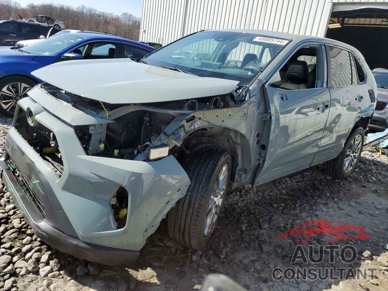 TOYOTA RAV4 2022 - 2T3C1RFV0NW185560