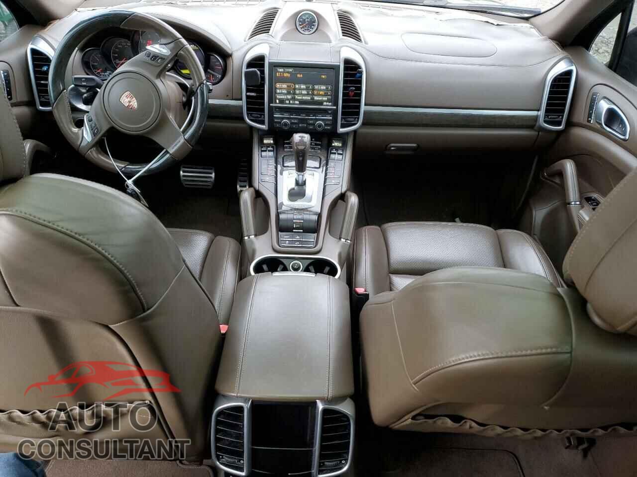PORSCHE CAYENNE 2012 - WP1AE2A26CLA93934