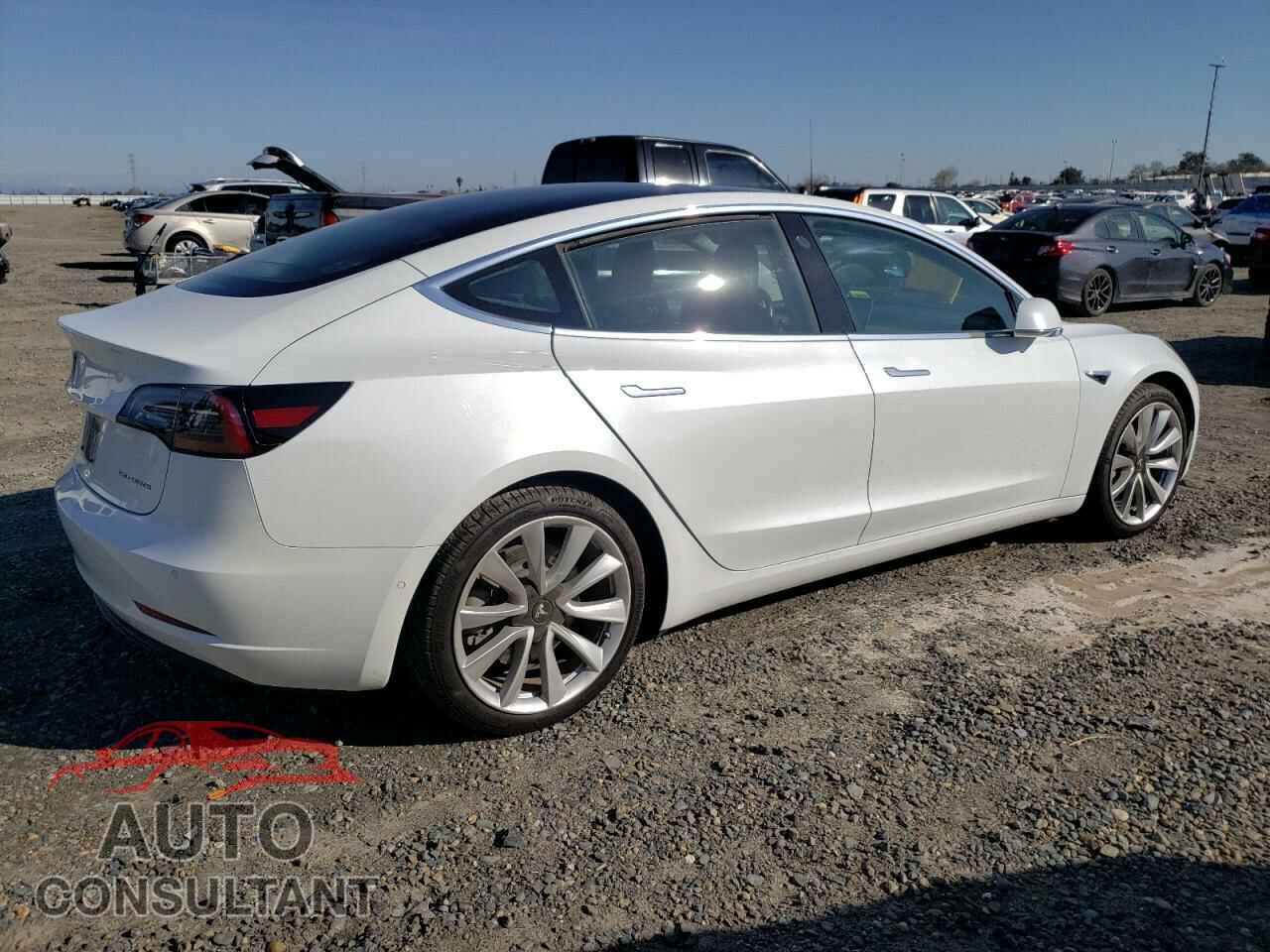 TESLA MODEL 3 2018 - 5YJ3E1EB4JF134396