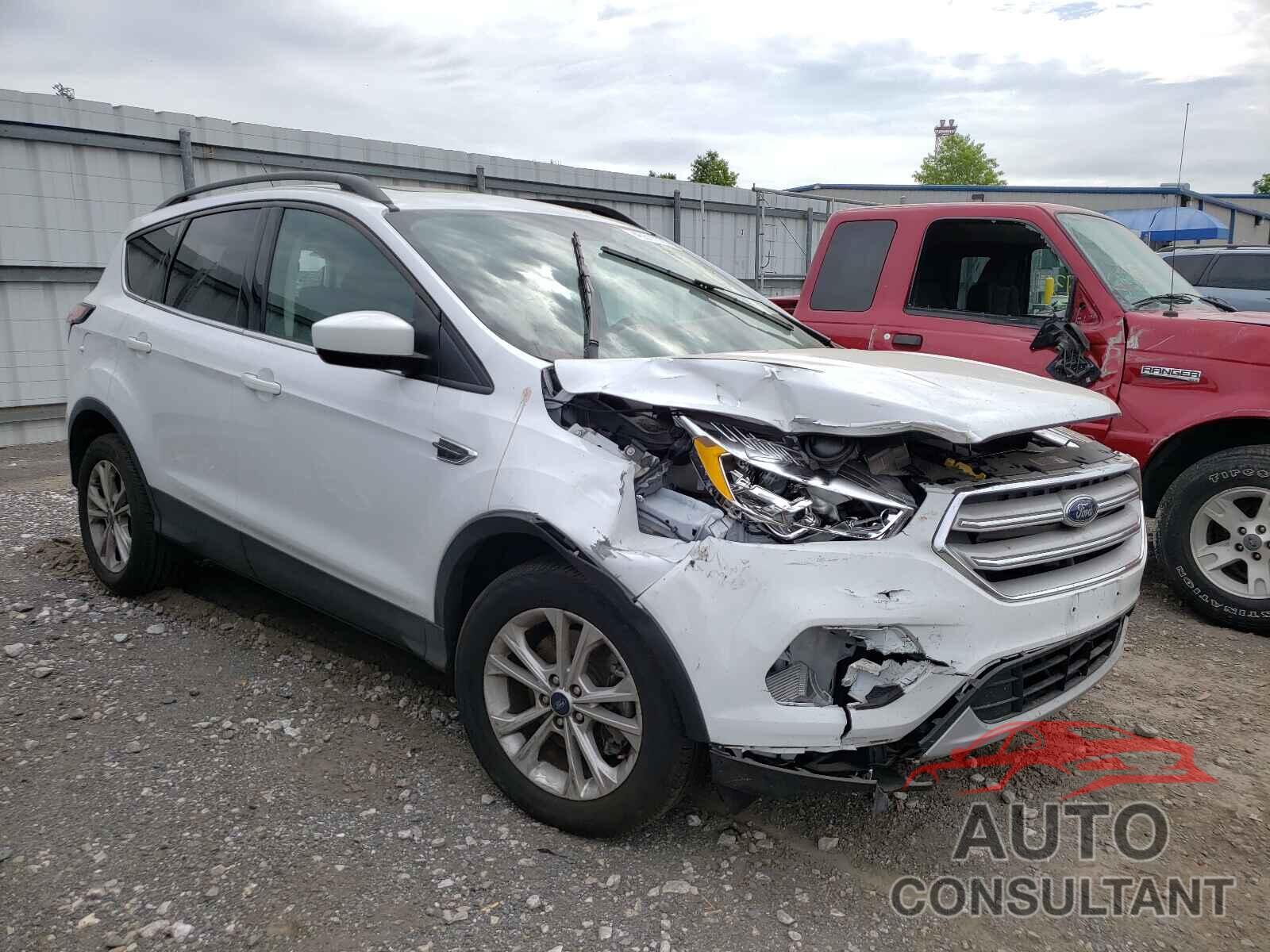 FORD ESCAPE 2018 - 1FMCU9HD1JUD30264