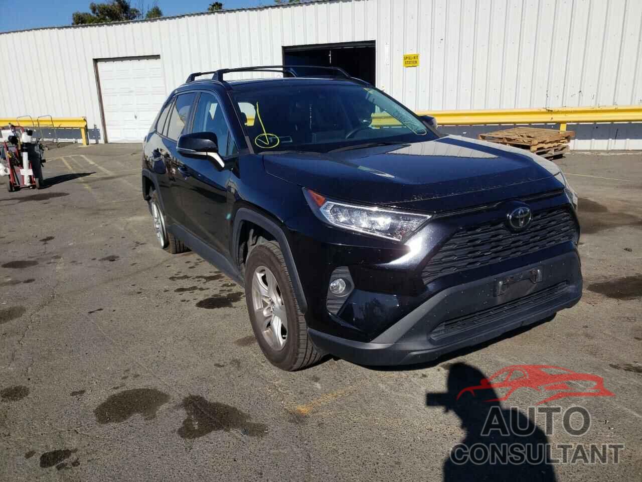 TOYOTA RAV4 2019 - 2T3P1RFV7KW032719