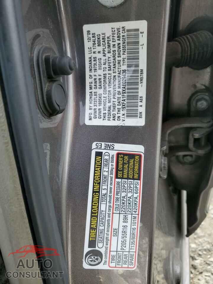 HONDA CIVIC 2010 - 19XFA1F9XAE029436