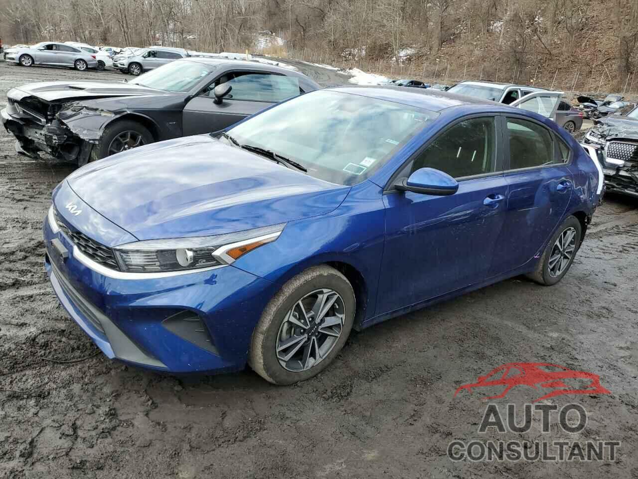 KIA FORTE 2023 - 3KPF24AD7PE549516