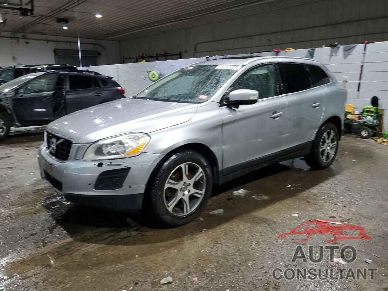 VOLVO XC60 2012 - YV4902DZ5C2256944
