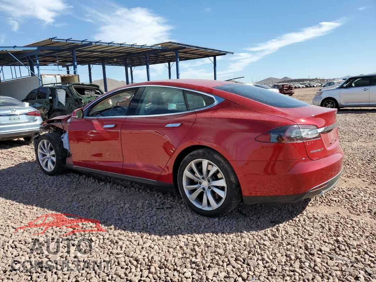 TESLA MODEL S 2013 - 5YJSA1CN8DFP27011