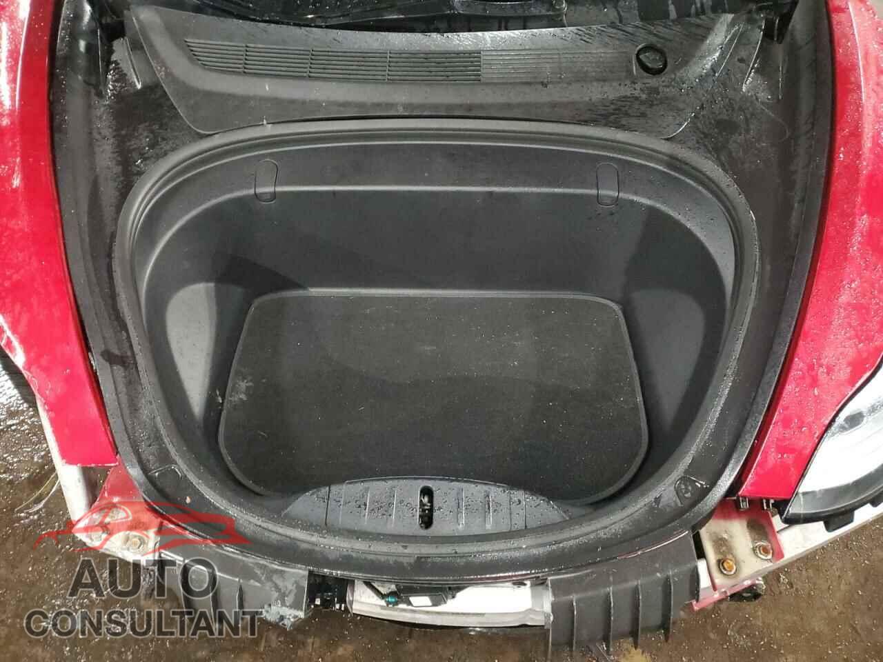 TESLA MODEL 3 2018 - 5YJ3E1EB0JF117093