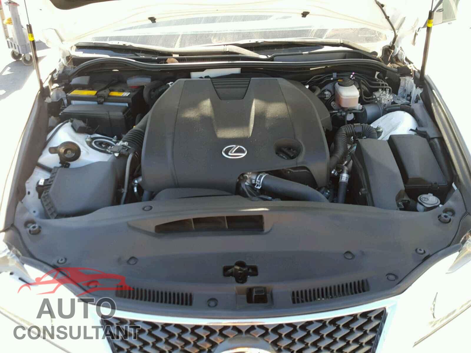 LEXUS IS 250 2015 - JTHBF1D26F5079399