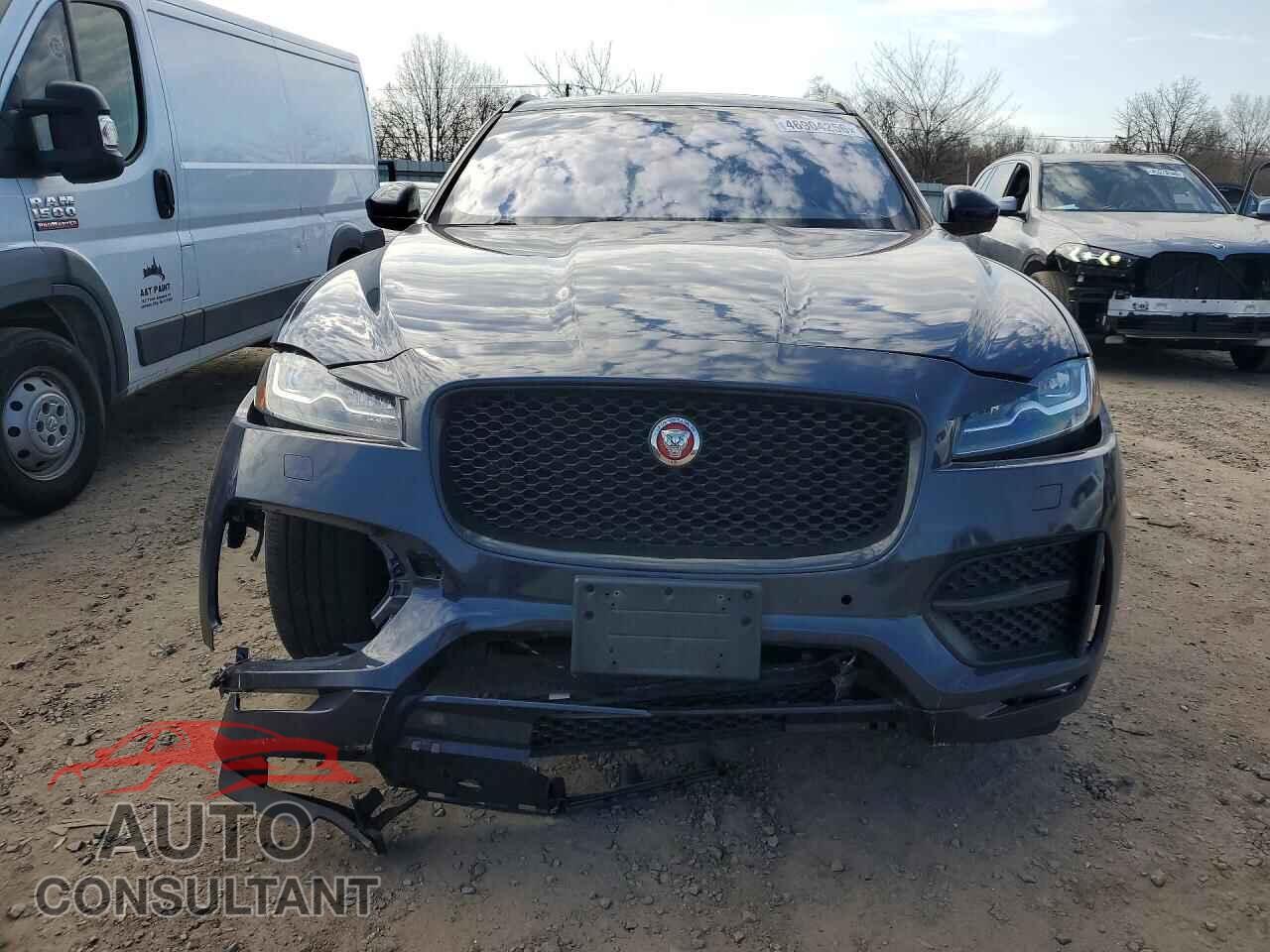 JAGUAR F-PACE 2017 - SADCL2BV8HA488794