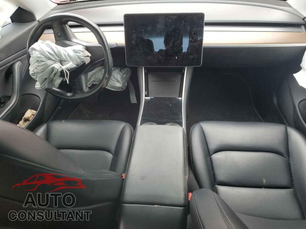 TESLA MODEL 3 2019 - 5YJ3E1EAXKF197253