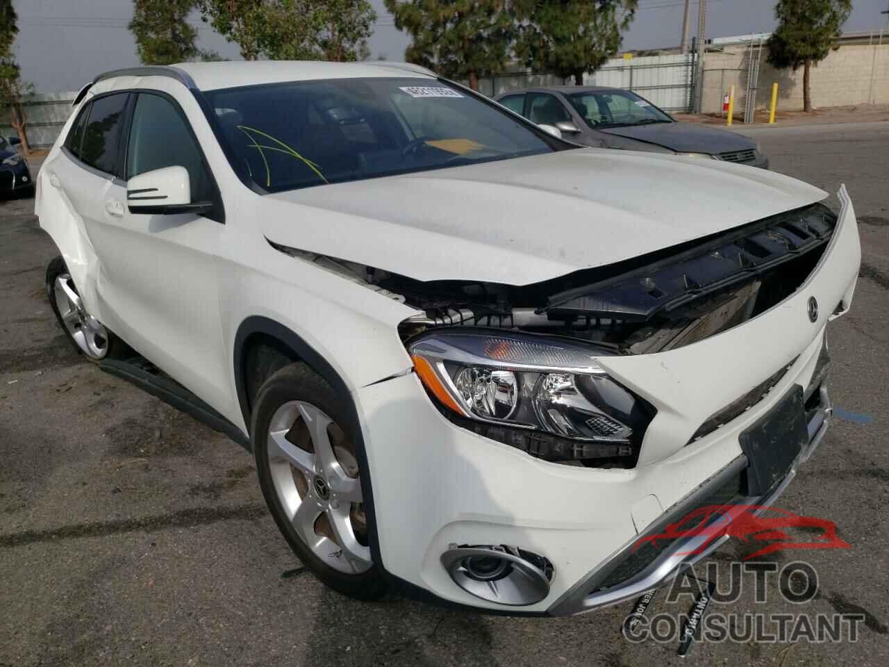 MERCEDES-BENZ GLA-CLASS 2019 - WDCTG4EB4KU005055