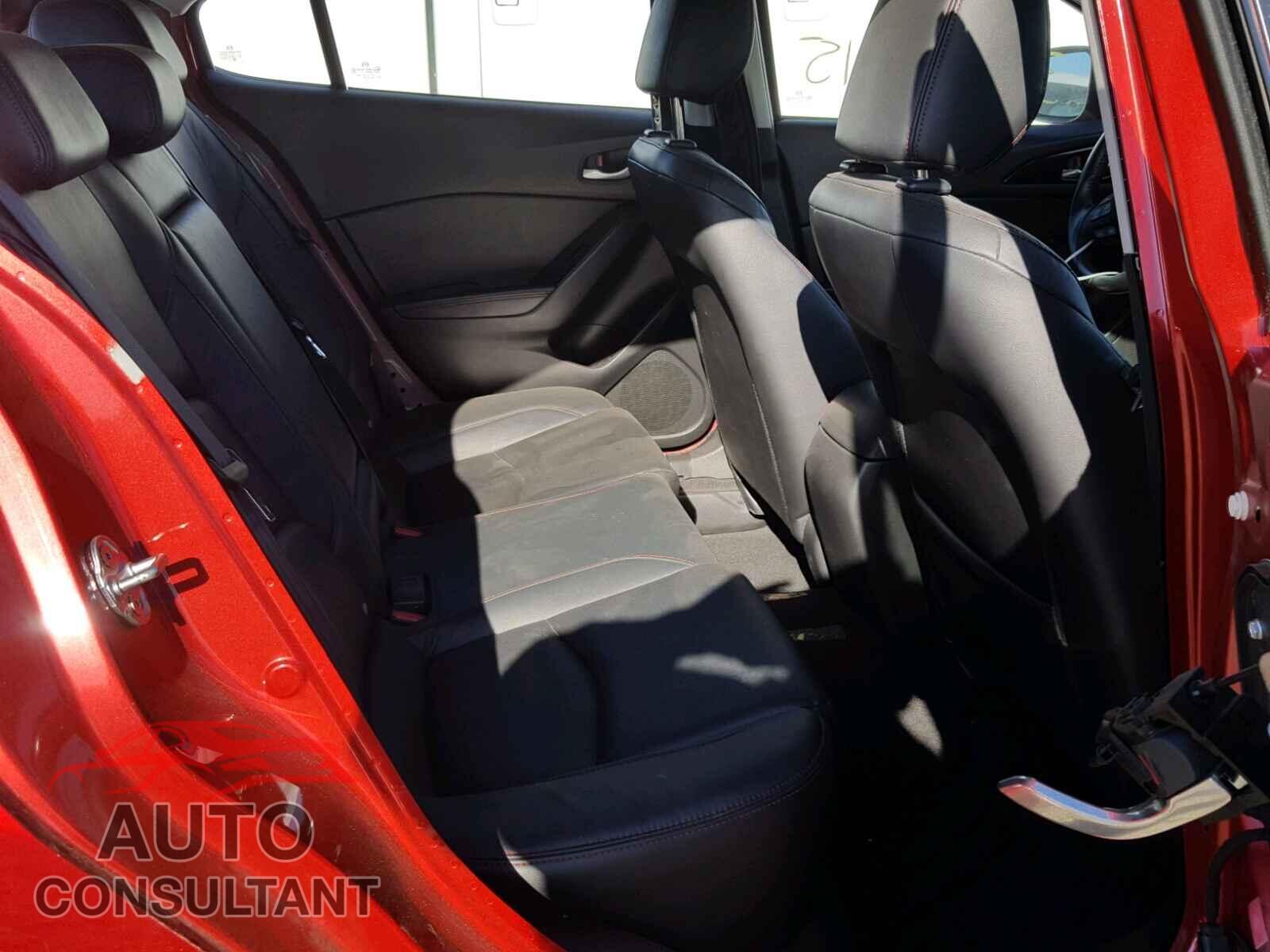 MAZDA 3 2015 - JM1BM1L39F1236531
