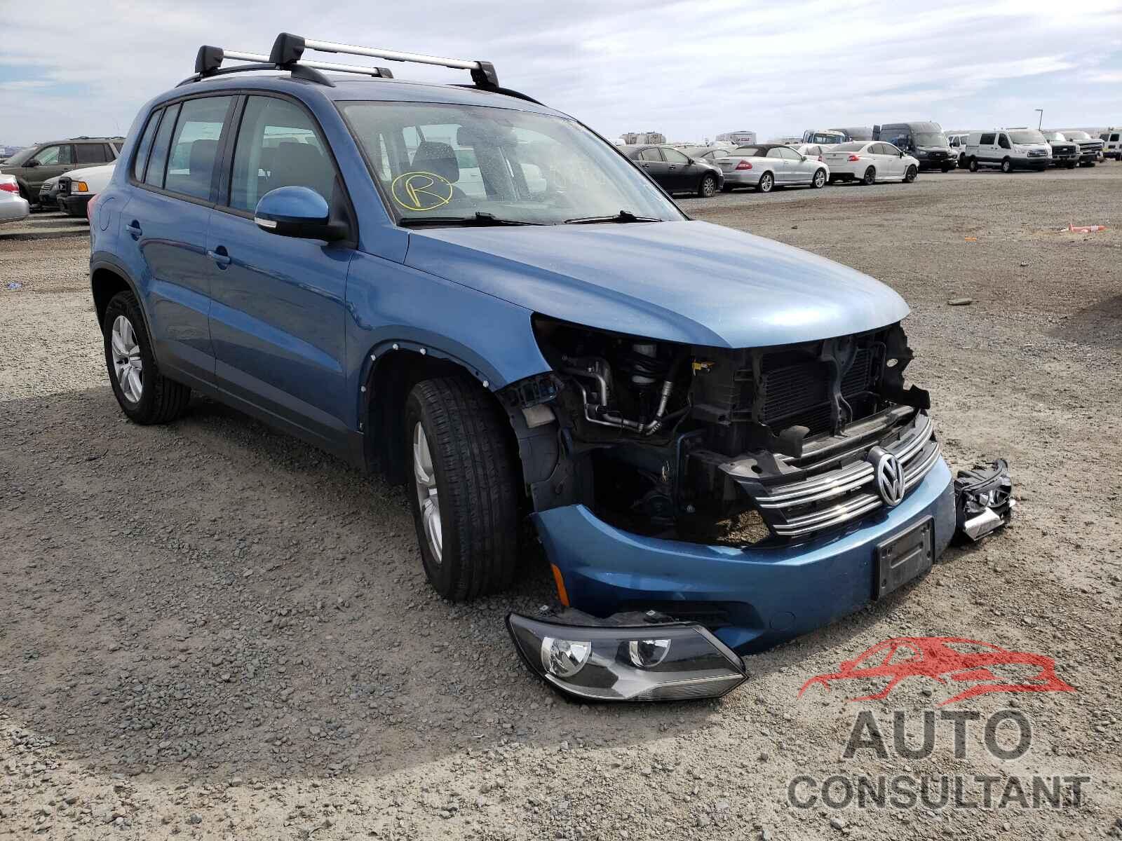 VOLKSWAGEN TIGUAN 2017 - WVGAV7AX2HW512003