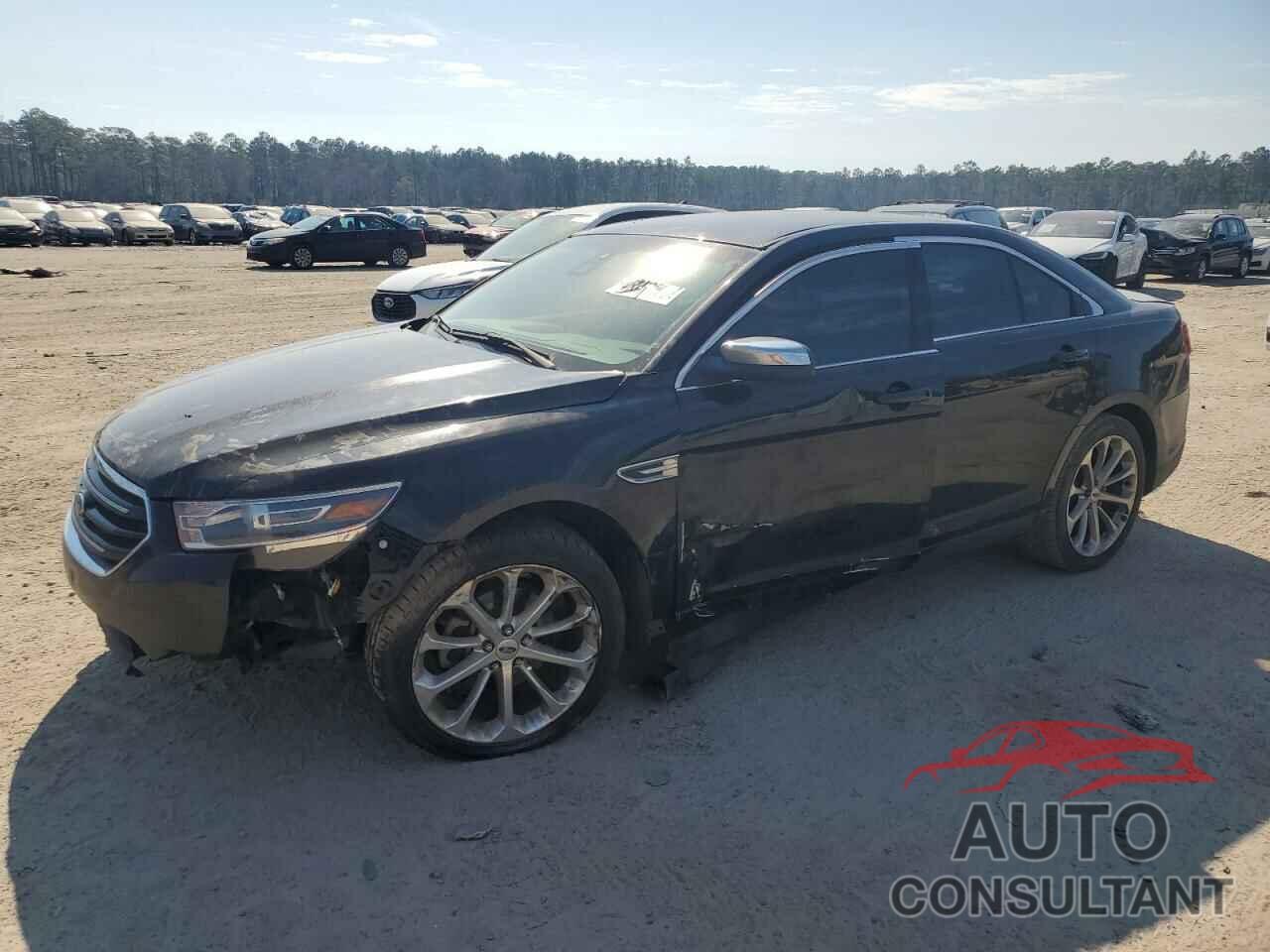 FORD TAURUS 2018 - 1FAHP2F83JG119313