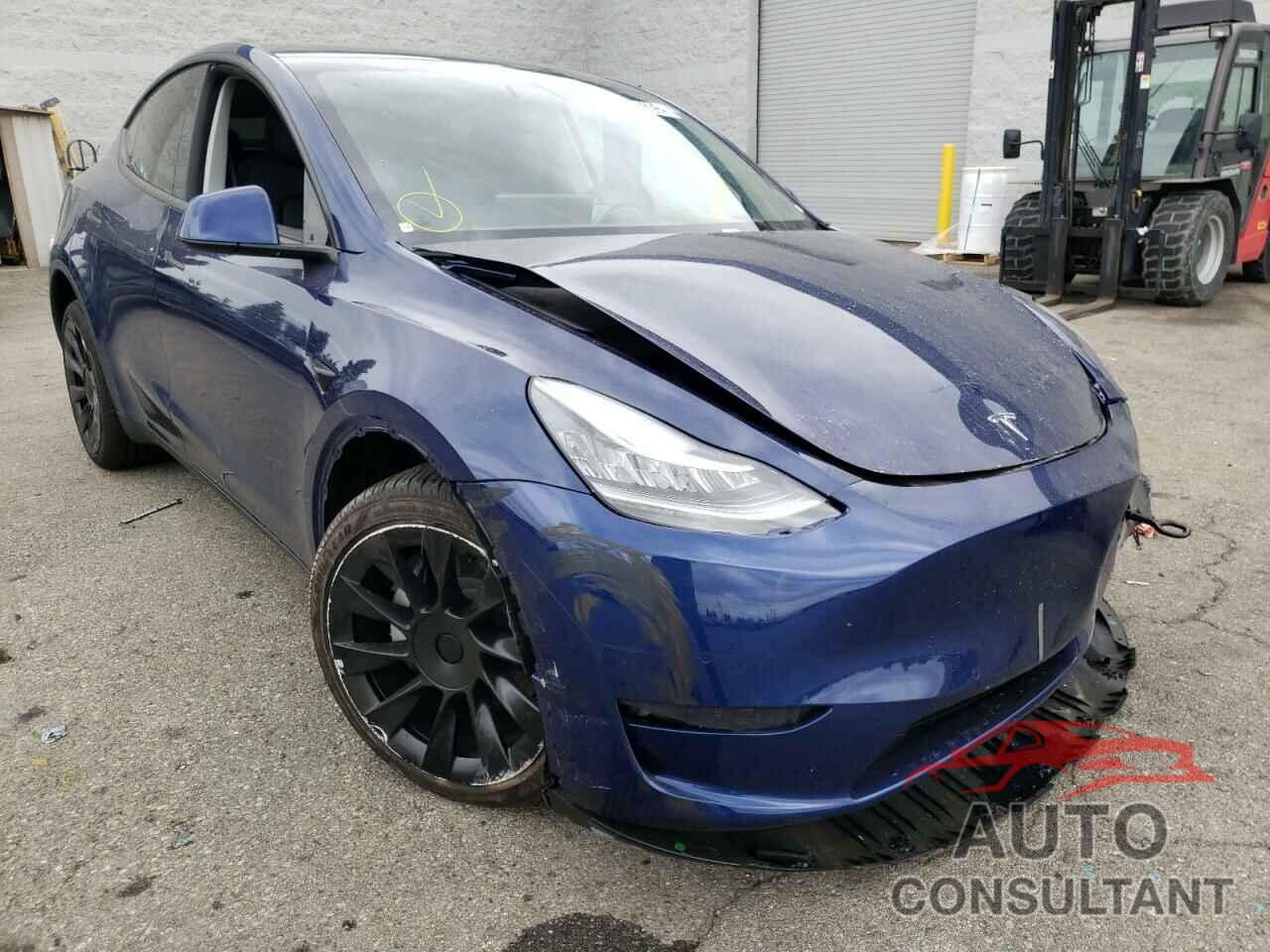 TESLA MODEL Y 2022 - 7SAYGDEE2NF386393