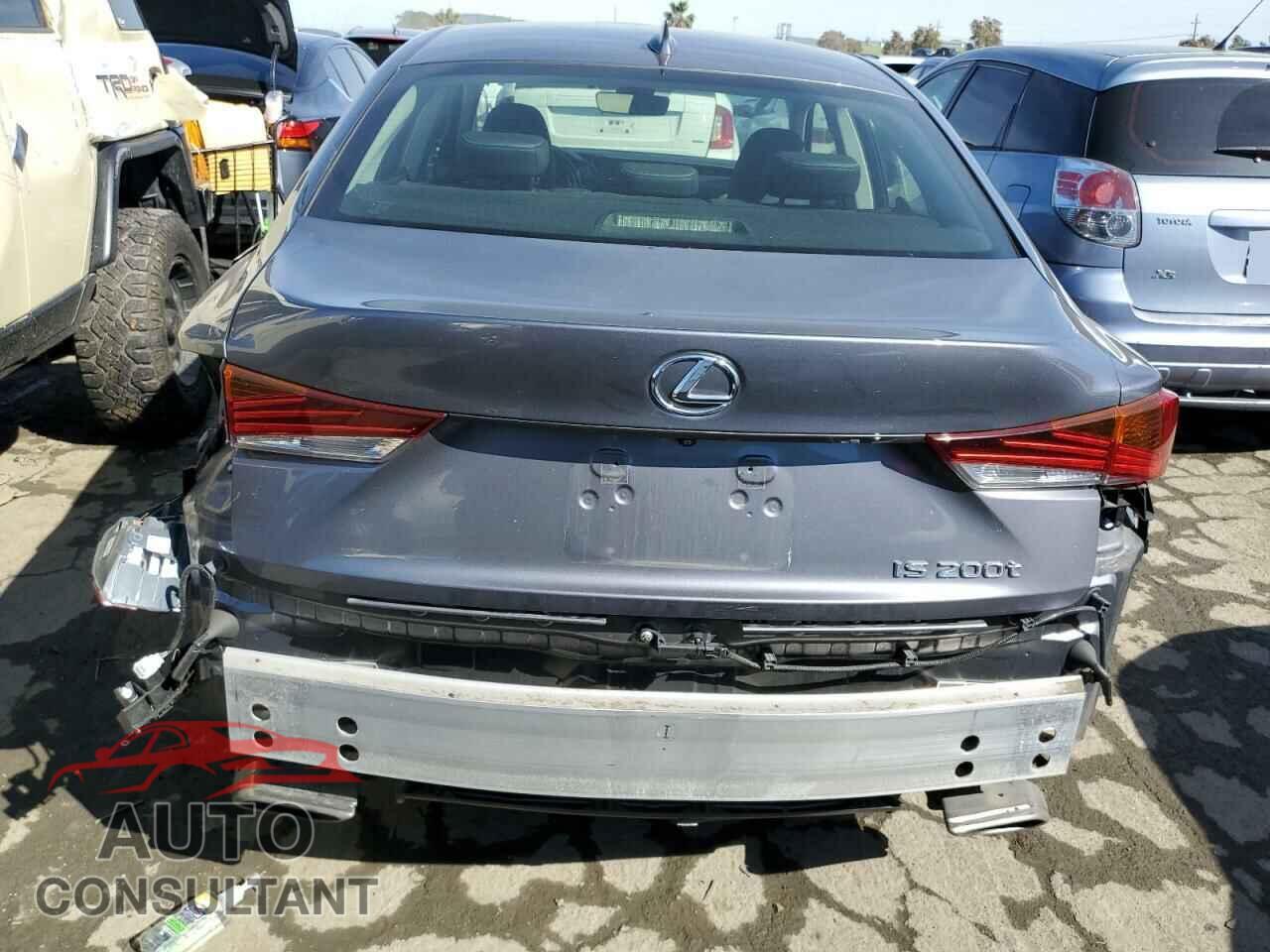 LEXUS IS 2017 - JTHBA1D20H5039420