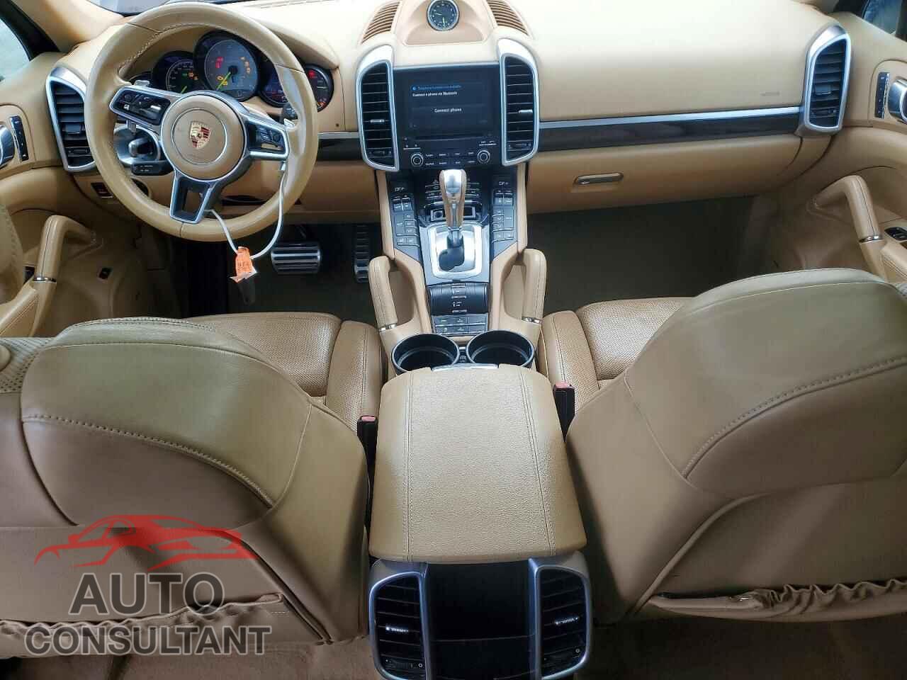 PORSCHE CAYENNE 2017 - WP1AE2A29HLA70932