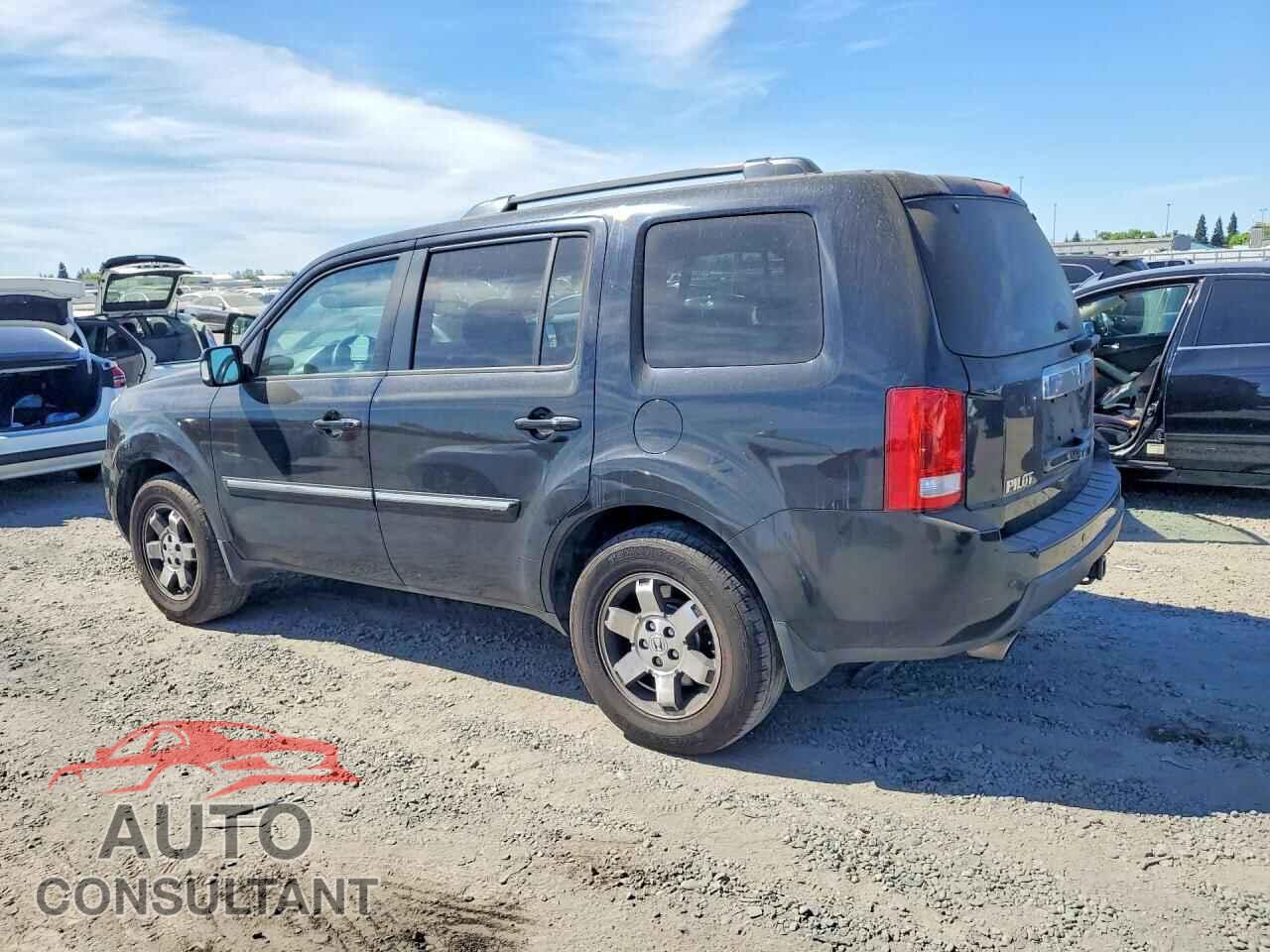 HONDA PILOT 2011 - 5FNYF4H9XBB080469