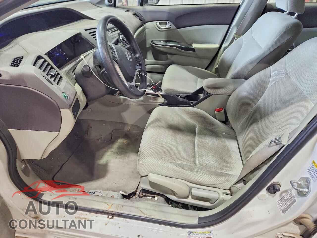 HONDA CIVIC 2012 - JHMFB4F27CS005448