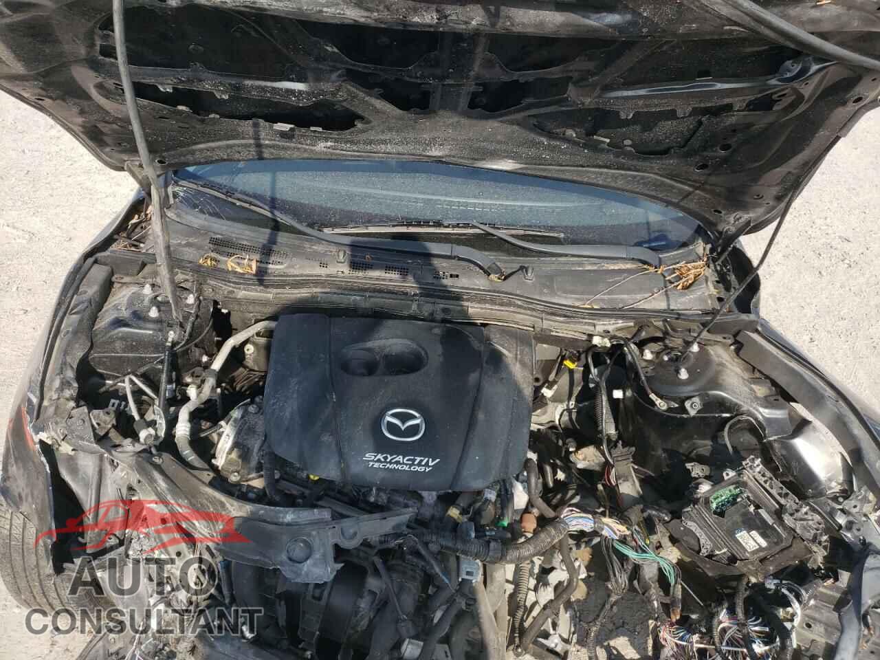 MAZDA 3 2017 - 3MZBN1V78HM116669