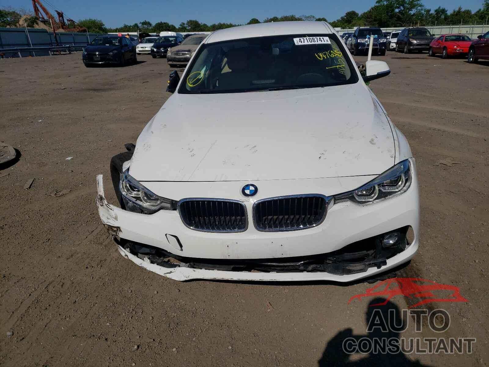 BMW 3 SERIES 2018 - WBA8E5G56JNU47615