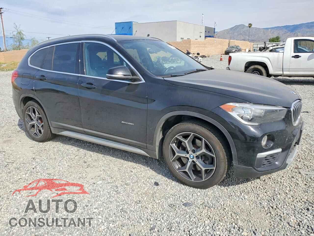BMW X1 2018 - WBXHT3C3XJ5L24548