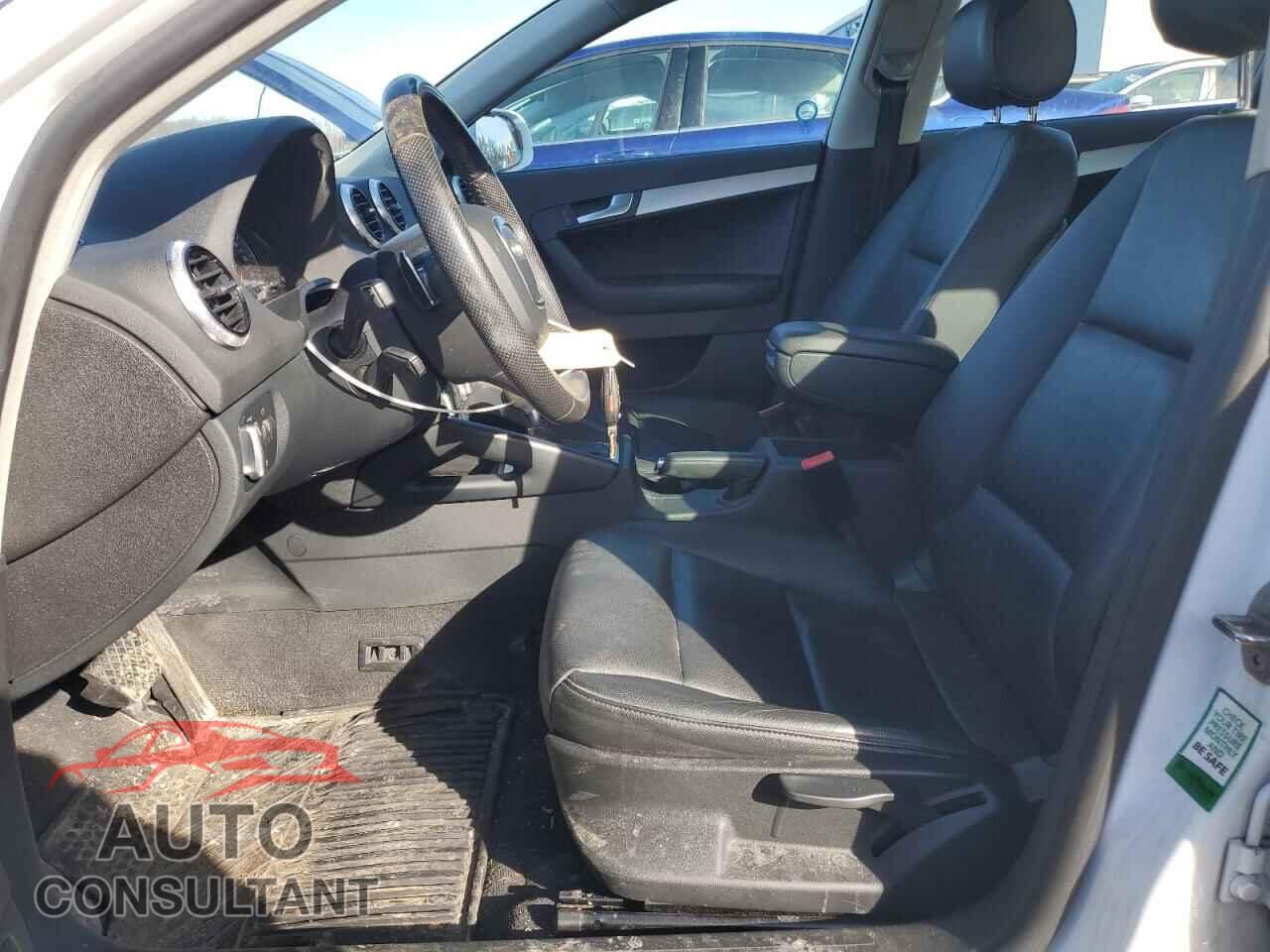 AUDI A3 2011 - WAUDFCFM3BA163375