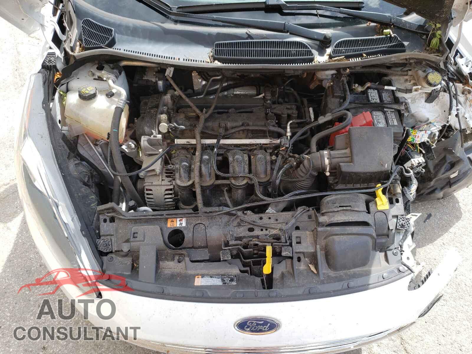 FORD FIESTA 2018 - 3FADP4EJ7JM115513
