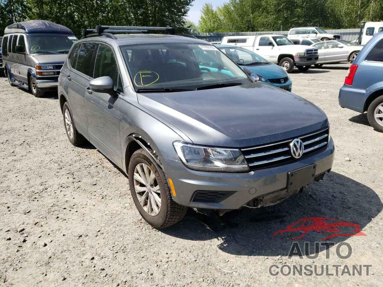 VOLKSWAGEN TIGUAN 2018 - 3VV1B7AX7JM015887